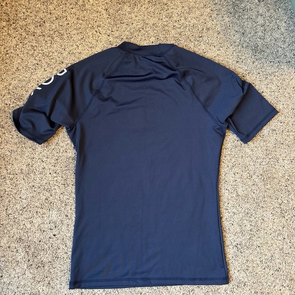 NWOT Roxy Rash Guard UPF 50+ (M) - Picture 5 of 5
